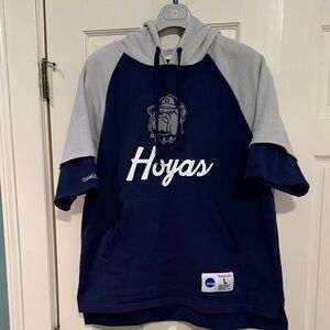 Mitchell & Ness Navy and Gray Georgetown Hoyas Hoodie. Size L. Short sleeve.